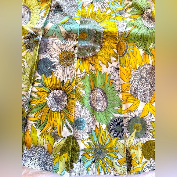 J. Crew Floral Skirt Liberty of London XS - Picture 3 of 9